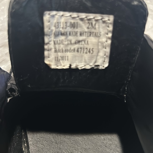 Stacy Adam’s boys size 2 dress shoes black acrylic strap - Picture 5 of 11